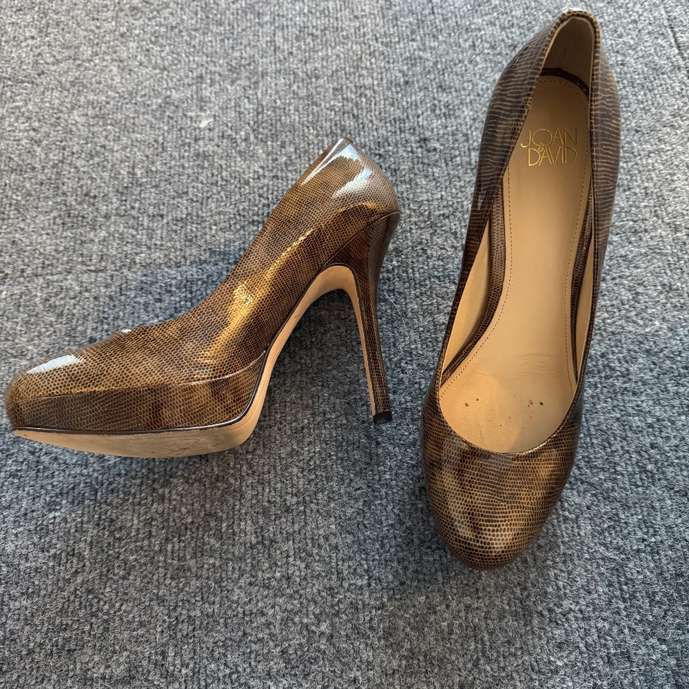 Joan & David Patent Leather Platform Pump
